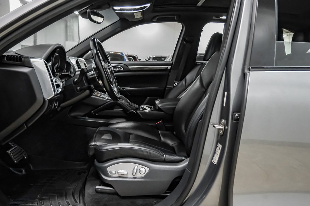 2016 Porsche Cayenne Image 4