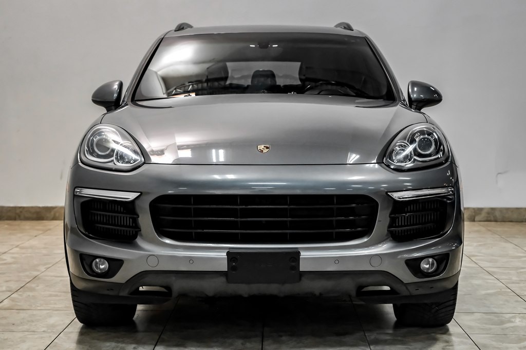2016 Porsche Cayenne Image 6