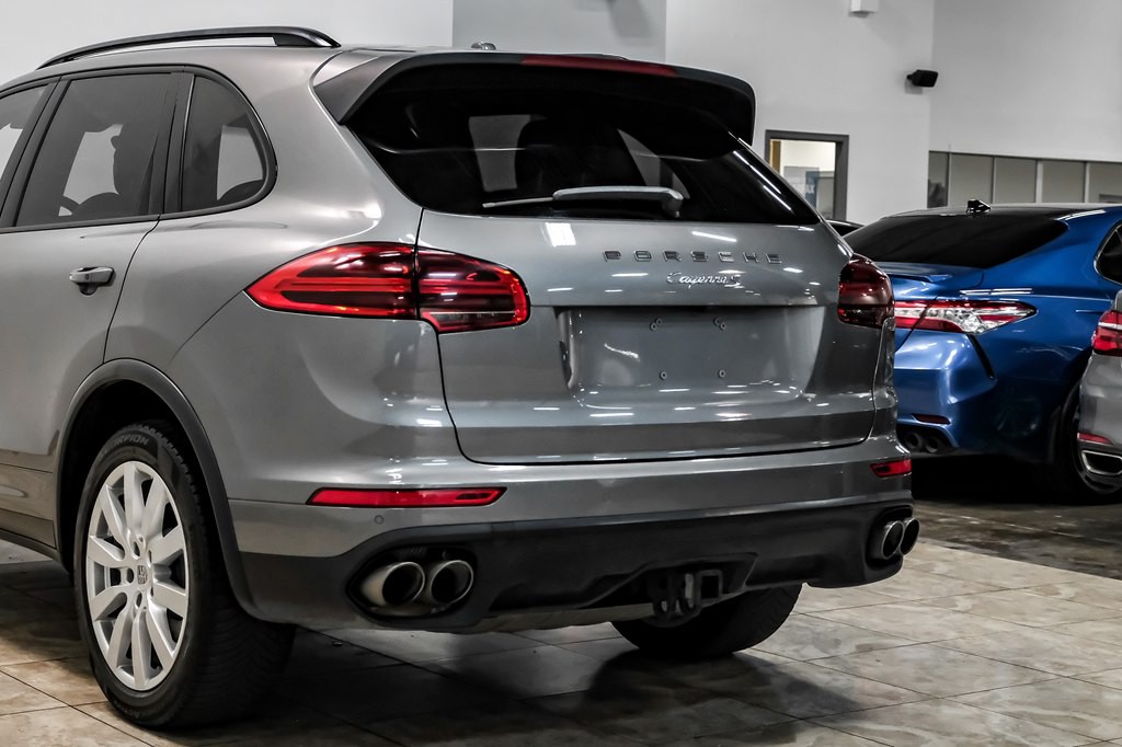 2016 Porsche Cayenne Image 14