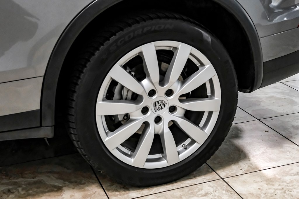 2016 Porsche Cayenne Image 51