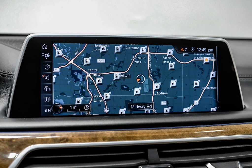 2016 BMW 7 Series Image 20