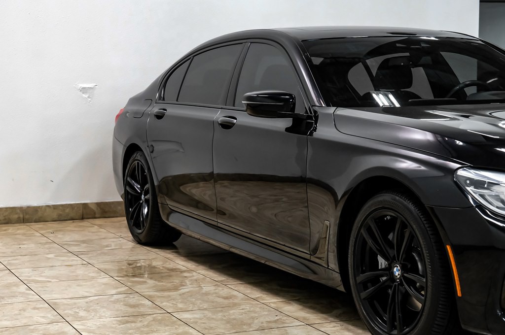 2018 BMW 7 Series Image 6