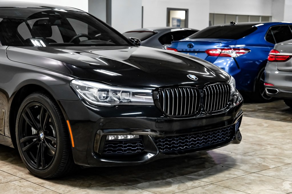 2018 BMW 7 Series Image 7