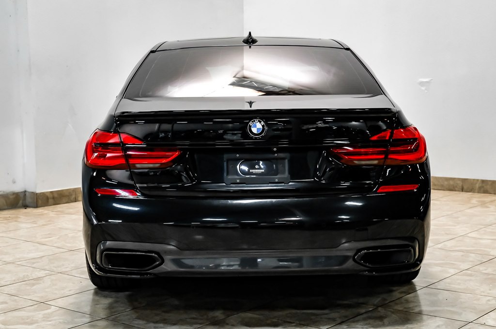 2018 BMW 7 Series Image 11
