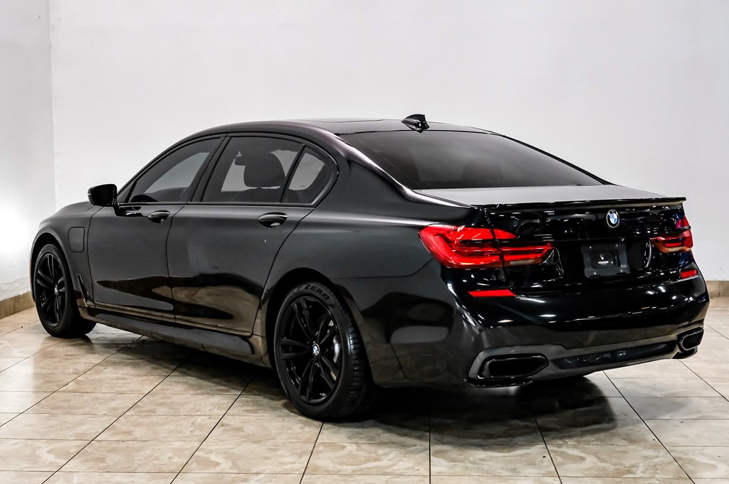 2018 BMW 7 Series Image 12
