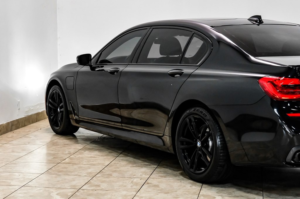 2018 BMW 7 Series Image 13