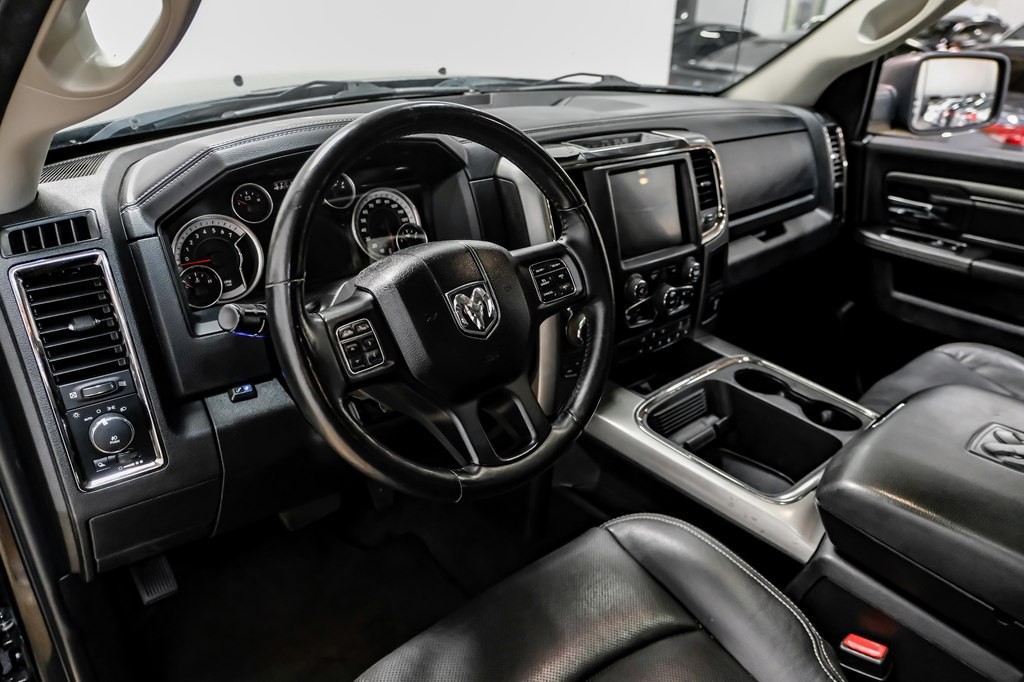 2017 RAM 1500 Image 3