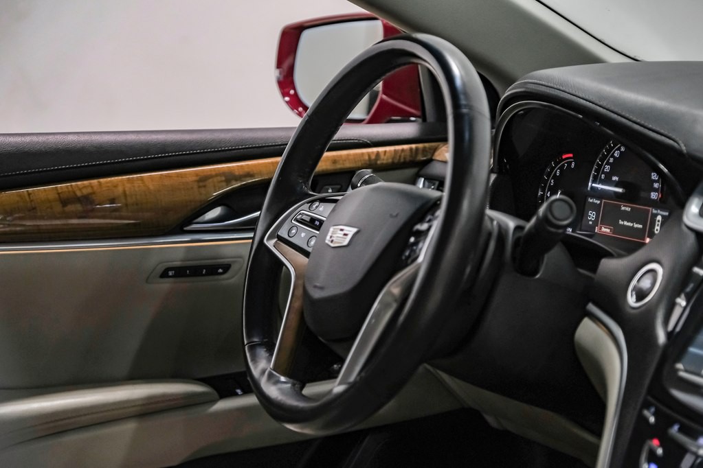 2018 Cadillac XTS Image 16