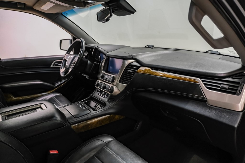 2017 GMC Yukon Image 11