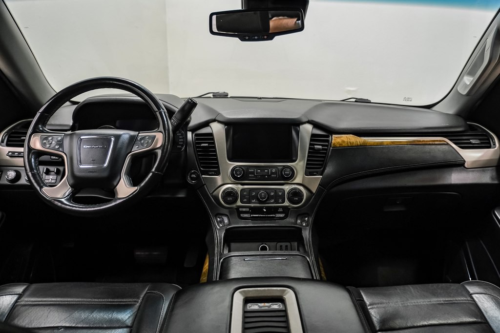 2017 GMC Yukon Image 12