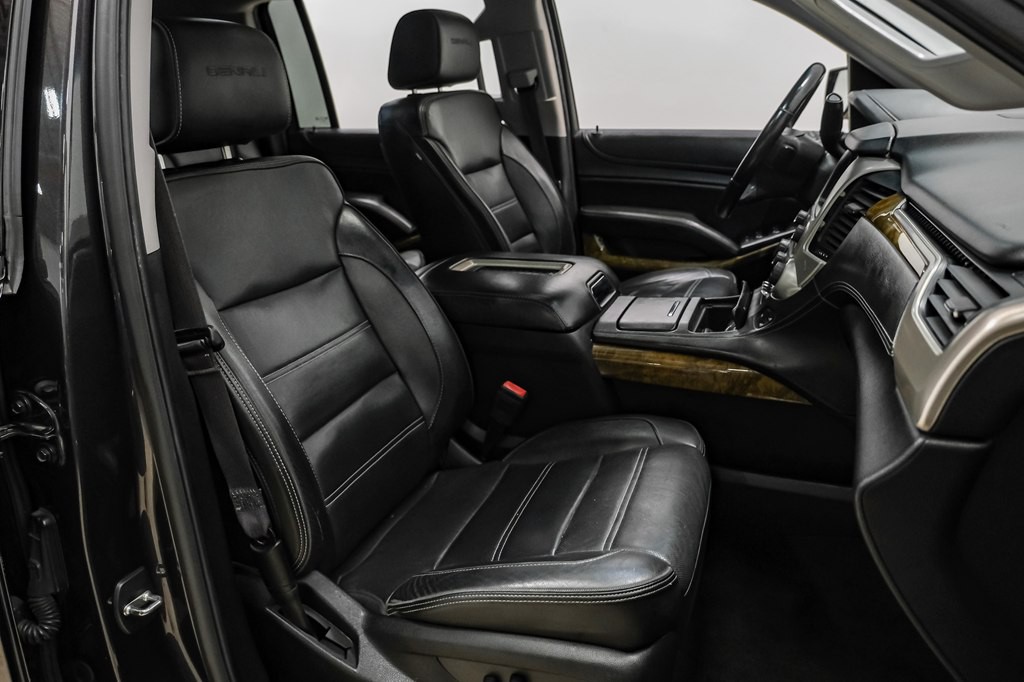 2017 GMC Yukon Image 33