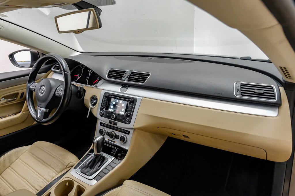 2014 Volkswagen CC Image 14