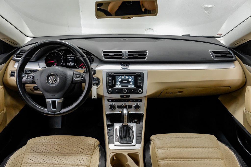 2014 Volkswagen CC Image 15