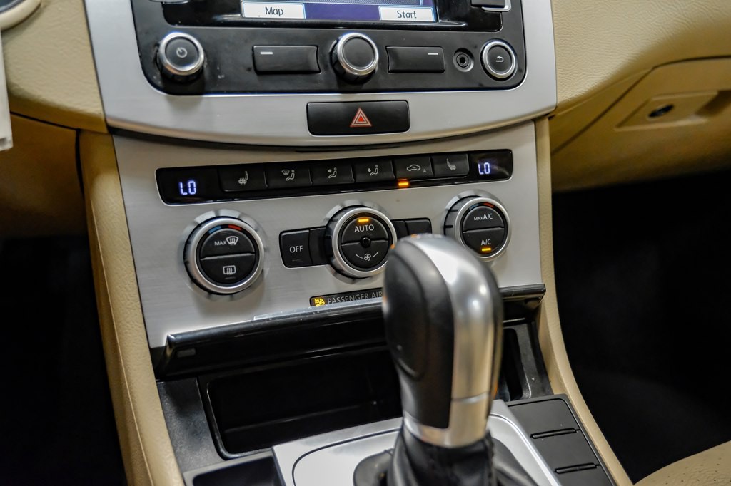 2014 Volkswagen CC Image 26