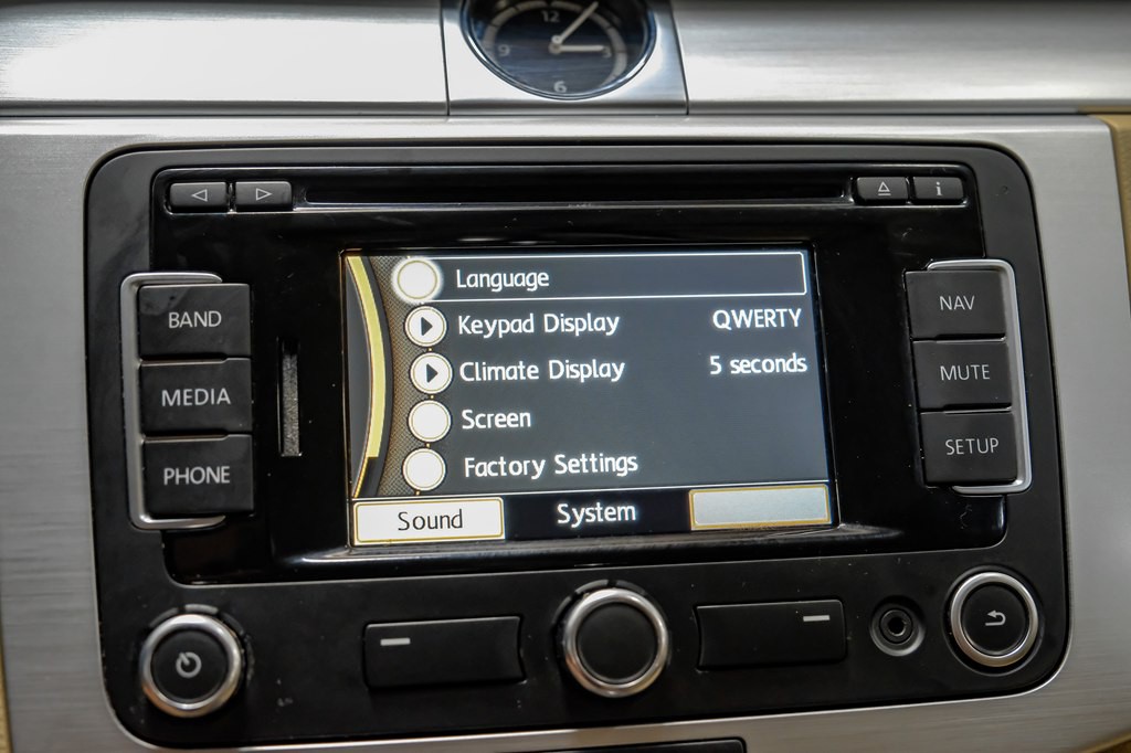2014 Volkswagen CC Image 35