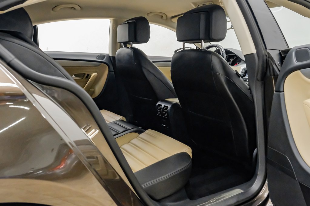 2014 Volkswagen CC Image 48