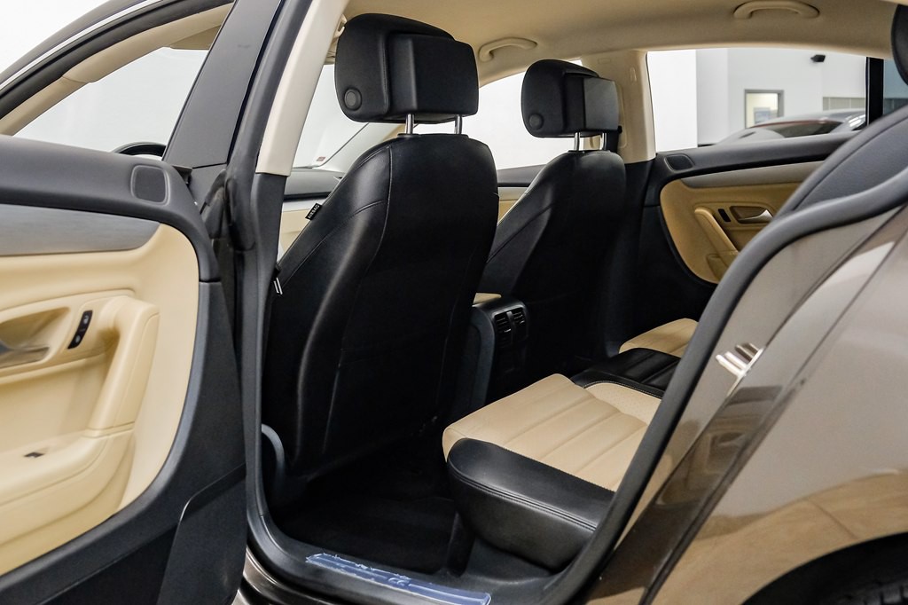 2014 Volkswagen CC Image 50