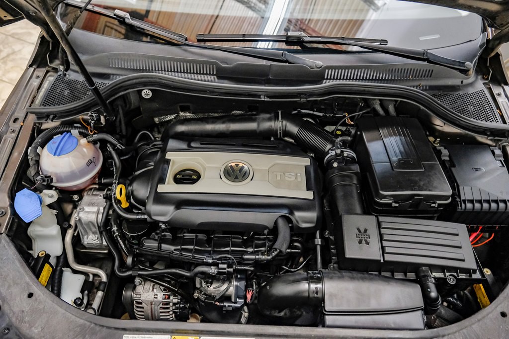 2014 Volkswagen CC Image 66
