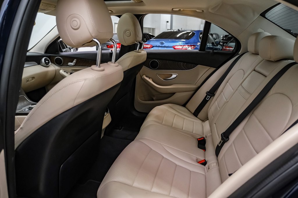 2018 Mercedes-Benz C-Class Image 39