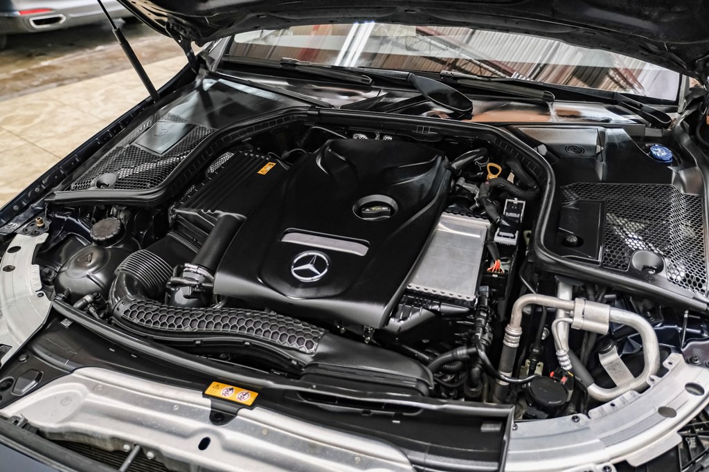 2018 Mercedes-Benz C-Class Image 51