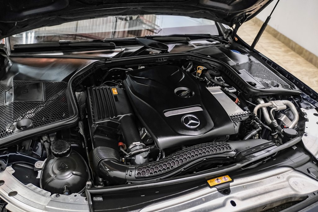 2018 Mercedes-Benz C-Class Image 53