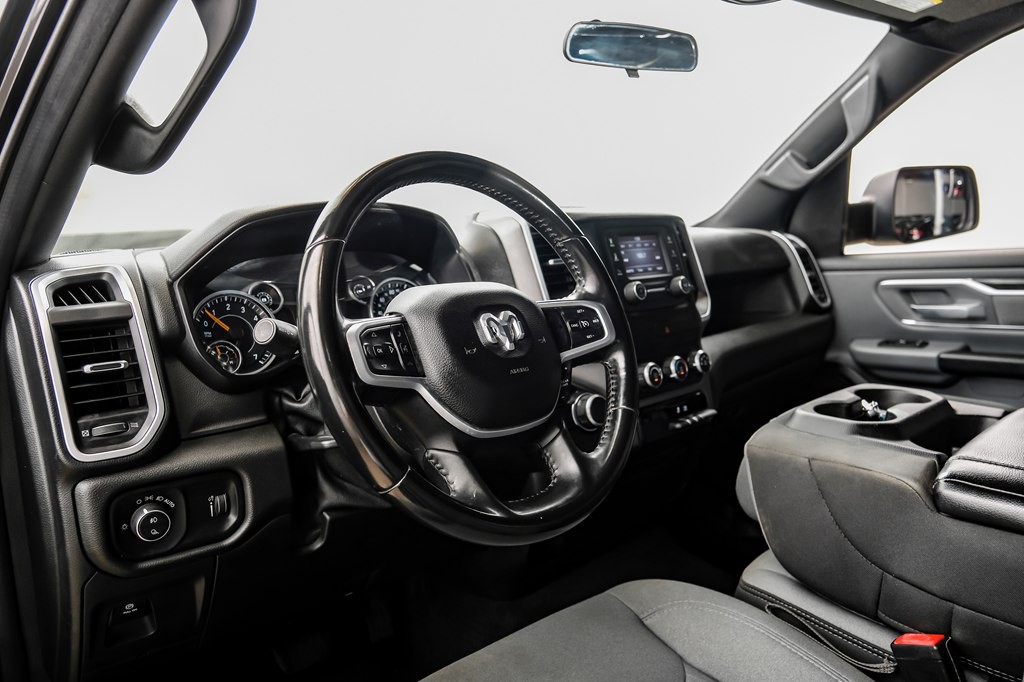2021 RAM 1500 Image 3