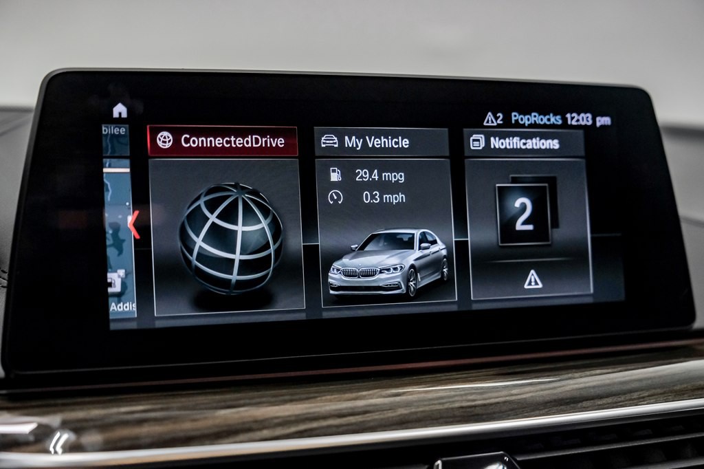 2018 BMW 5 Series Image 32