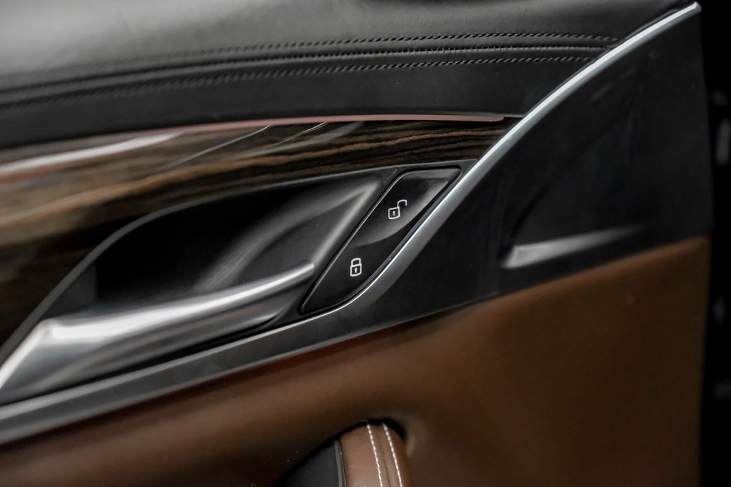 2018 BMW 5 Series Image 49