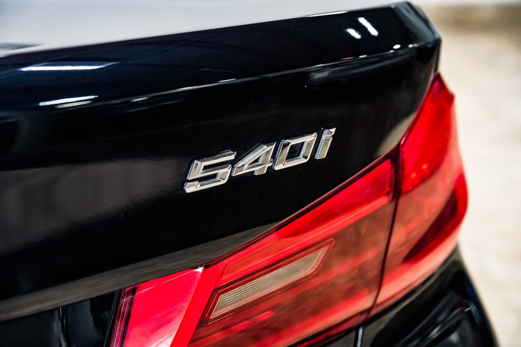 2018 BMW 5 Series Image 56