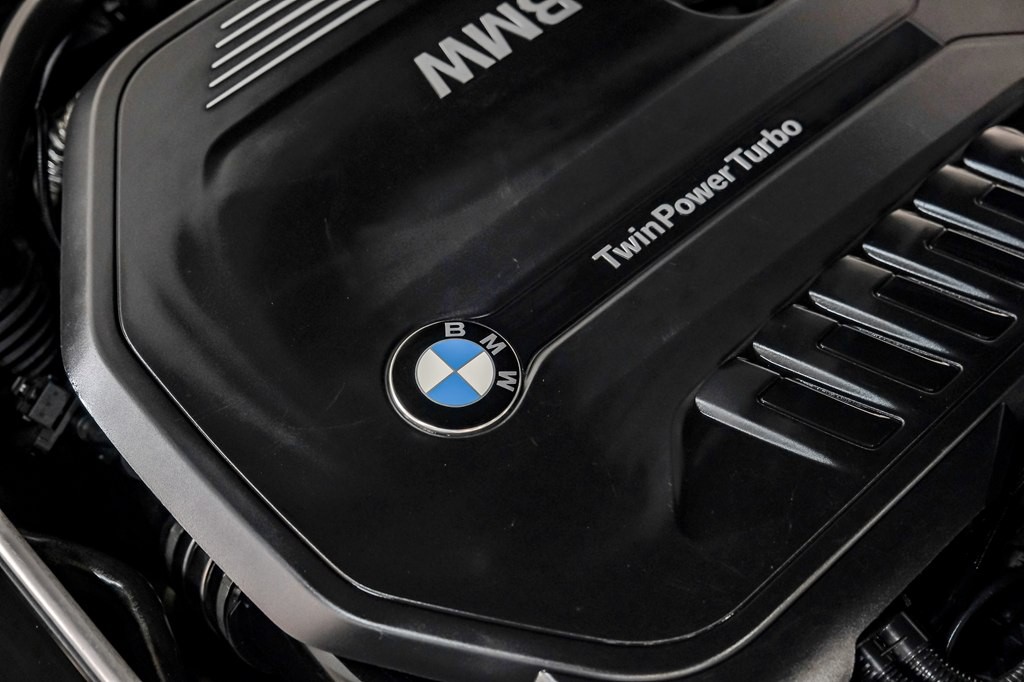 2018 BMW 5 Series Image 61
