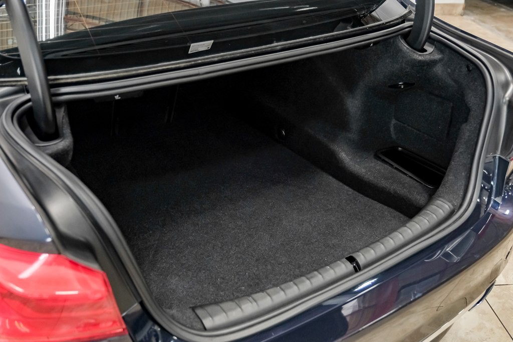 2018 BMW 5 Series Image 63