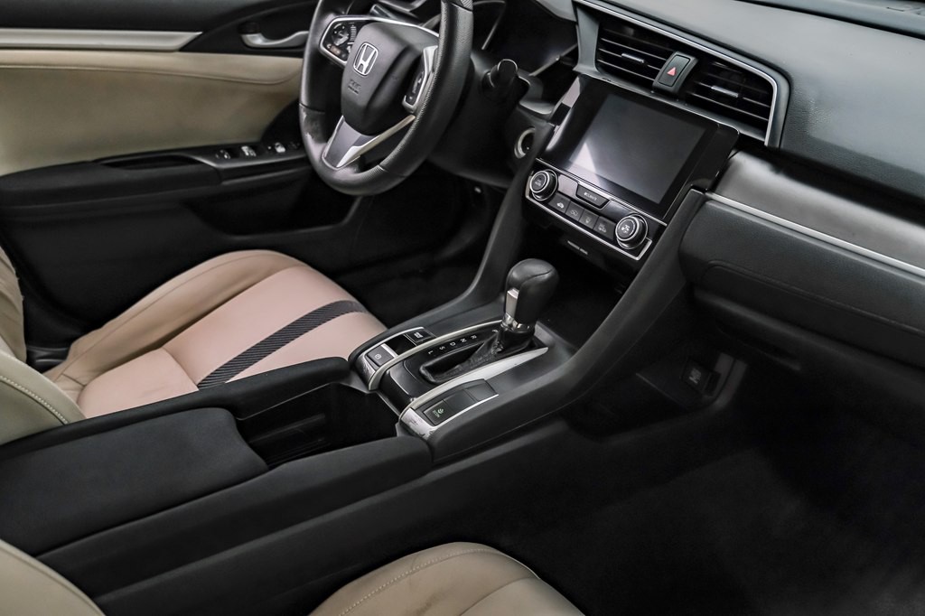 2016 Honda Civic Image 19