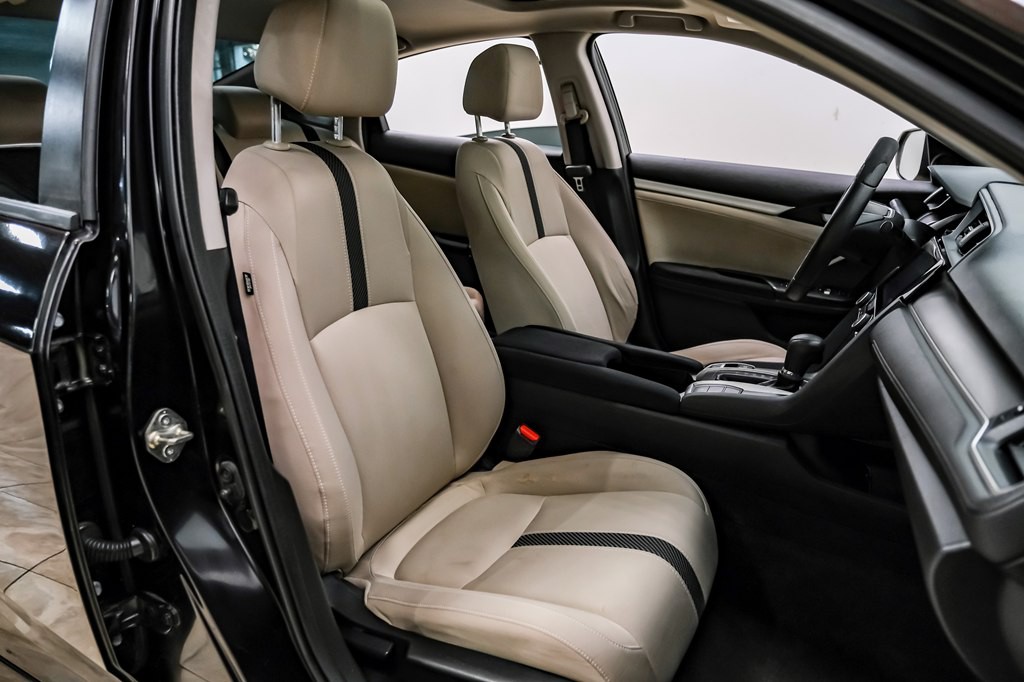 2016 Honda Civic Image 25