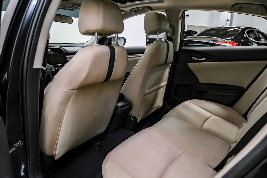 2016 Honda Civic Image 28