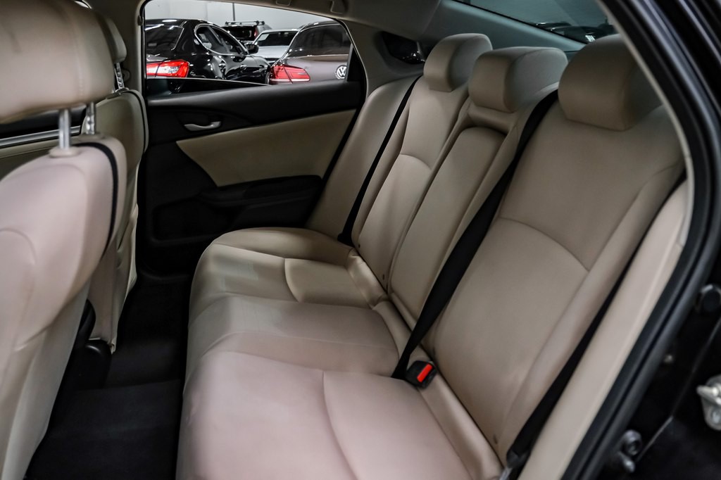 2016 Honda Civic Image 29