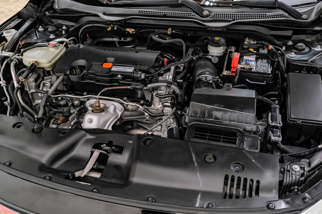 2016 Honda Civic Image 39
