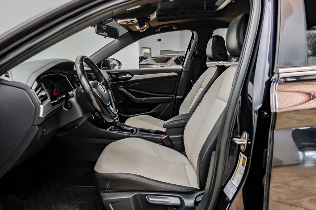 2019 Volkswagen Jetta Image 4