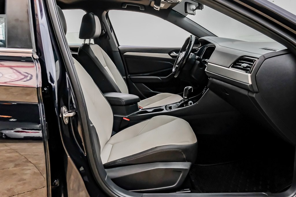 2019 Volkswagen Jetta Image 40