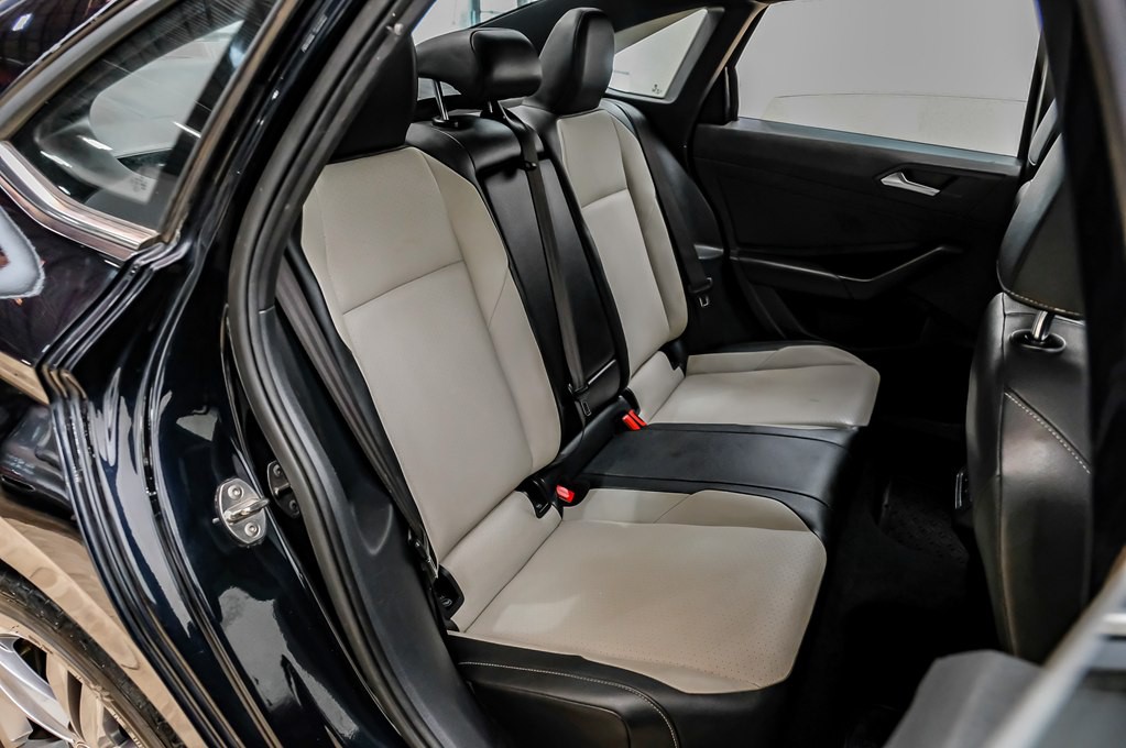 2019 Volkswagen Jetta Image 42