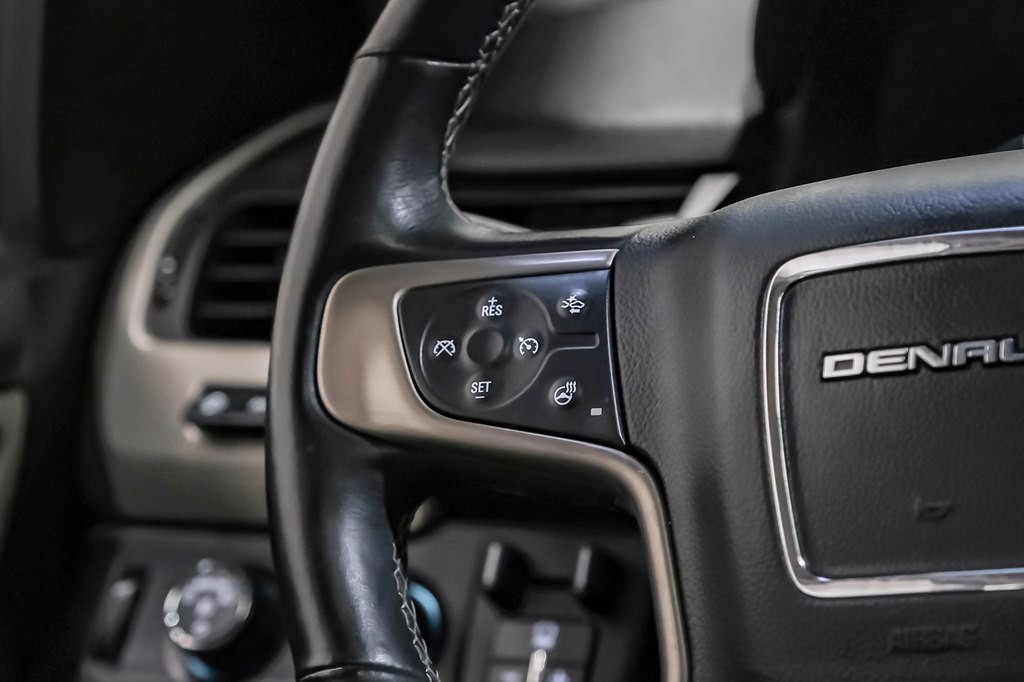 2017 GMC Yukon Image 19