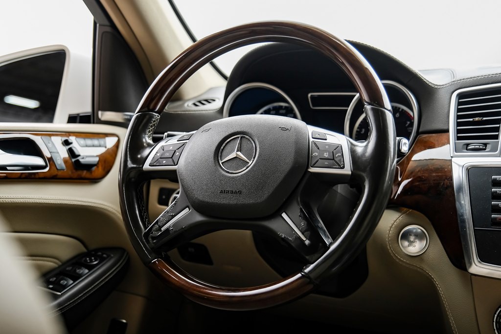 2015 Mercedes-Benz M-Class Image 15