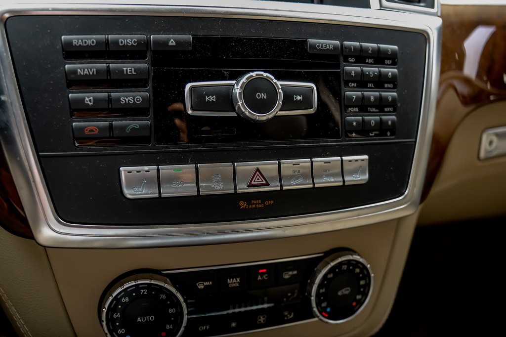 2015 Mercedes-Benz M-Class Image 34