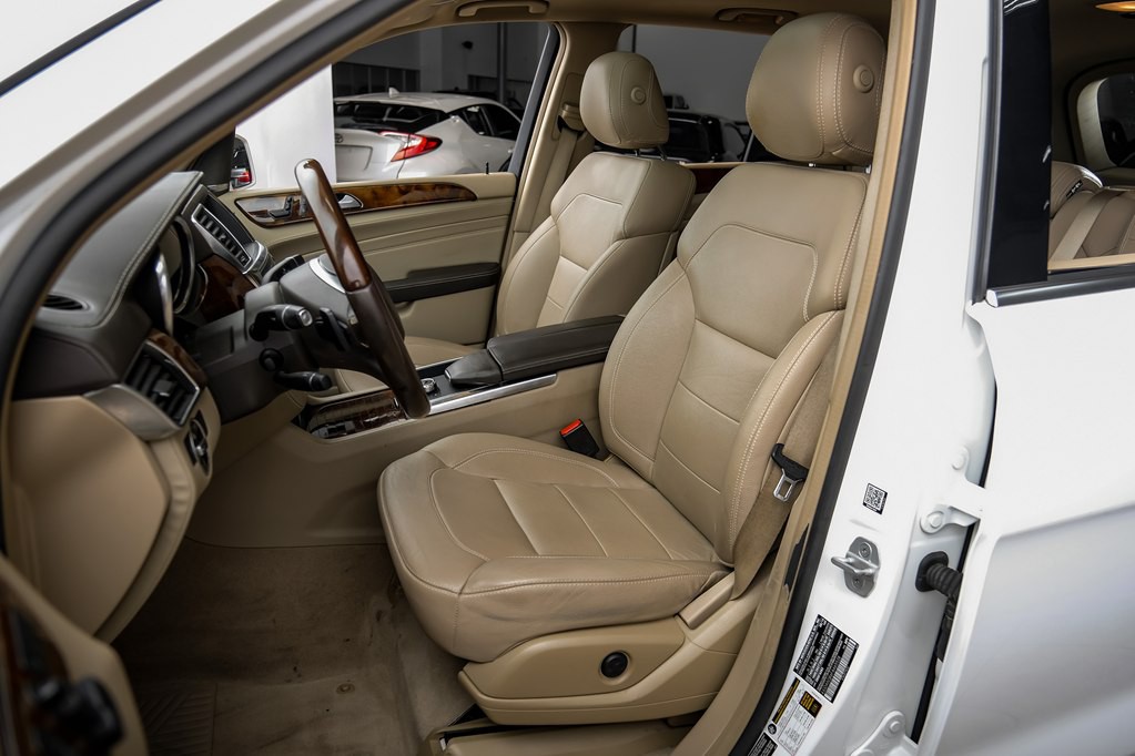 2015 Mercedes-Benz M-Class Image 45