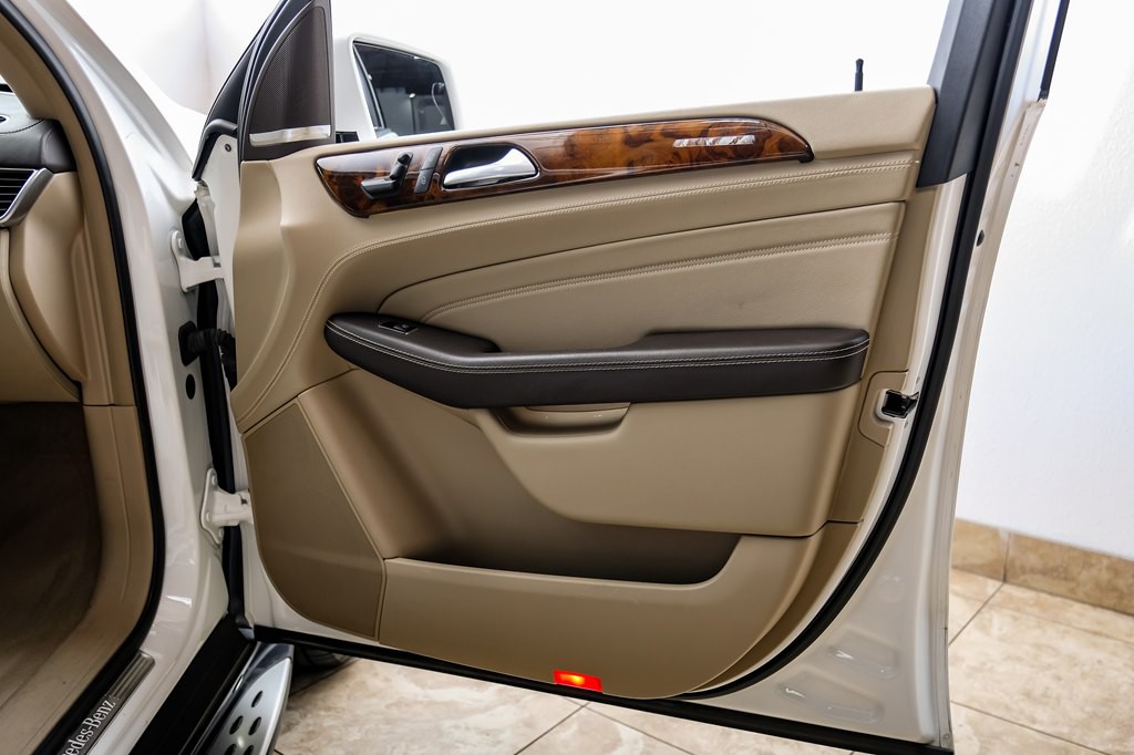 2015 Mercedes-Benz M-Class Image 58