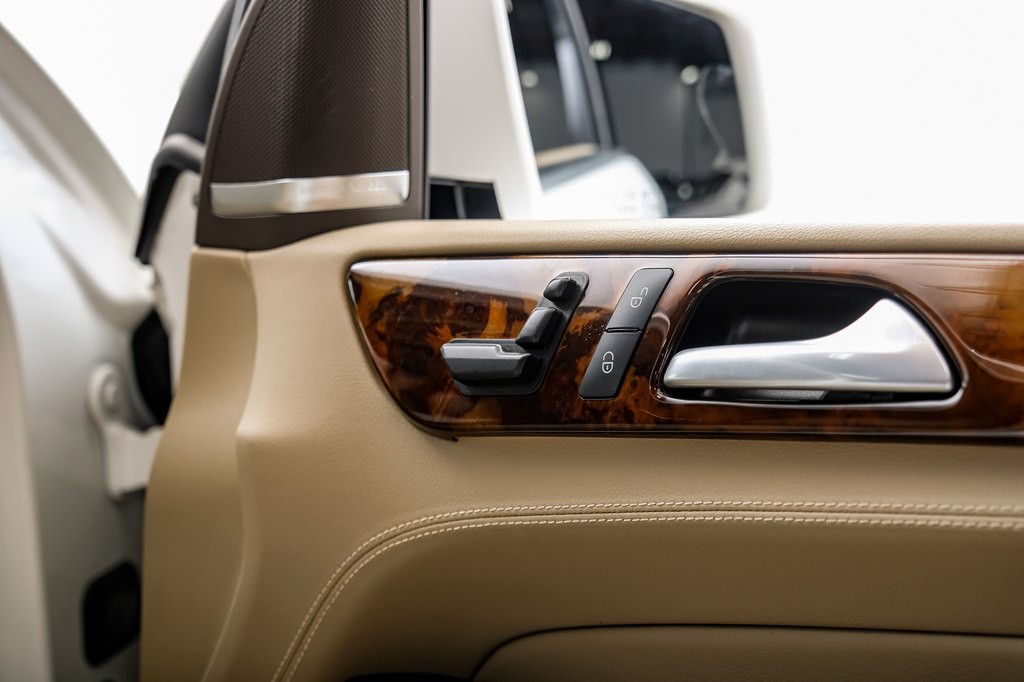 2015 Mercedes-Benz M-Class Image 59