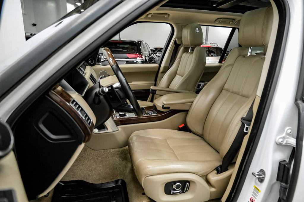 2016 Land Rover Range Rover Image 29