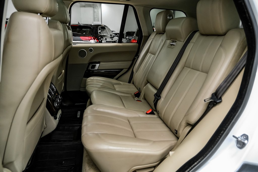 2016 Land Rover Range Rover Image 37