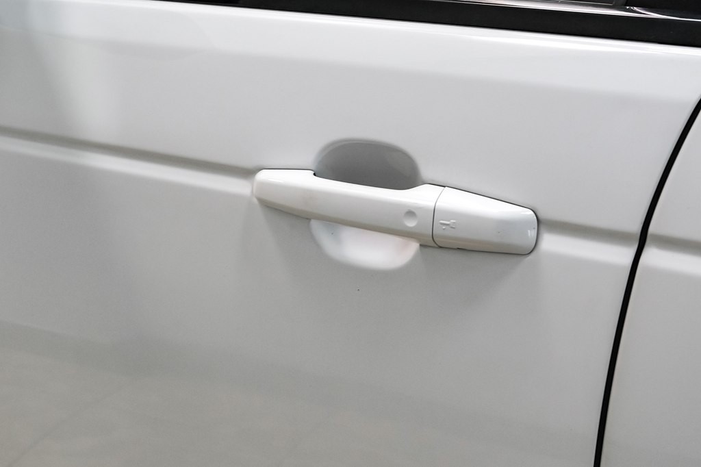 2016 Land Rover Range Rover Image 39