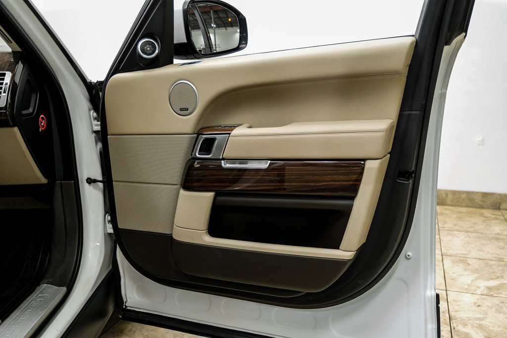 2016 Land Rover Range Rover Image 43