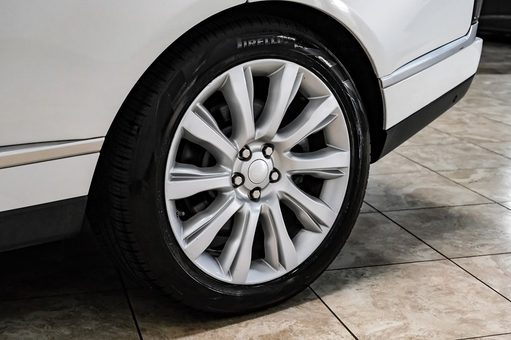 2016 Land Rover Range Rover Image 57
